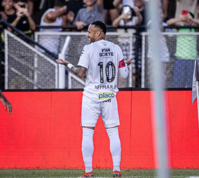 角球直接破门 内马尔打进个人首个“奥林匹克进球”