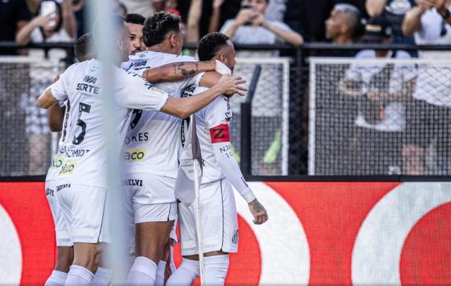 1740383970530039335.jpg 1252424-com-pintura-de-neymar-santos-rebaixa-inter-de-limeira-e-avan.jpg